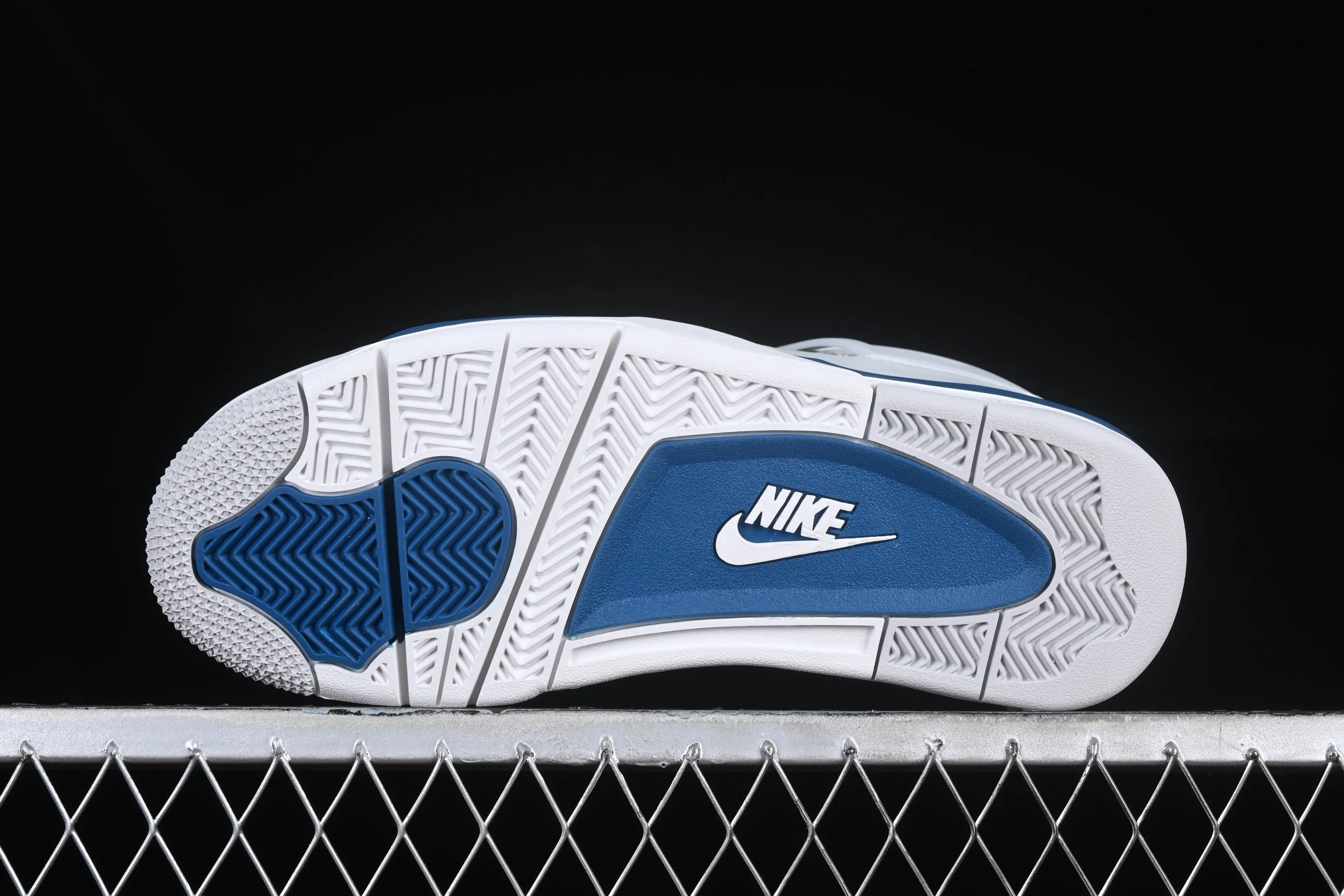 All categories Air Jordan Jordan series basketball shoes Air Jordan 4 pure original Air Jordan 4 Retro "Military Blue" AJ4 Joe 4 white blue gray first year color FV5029-141